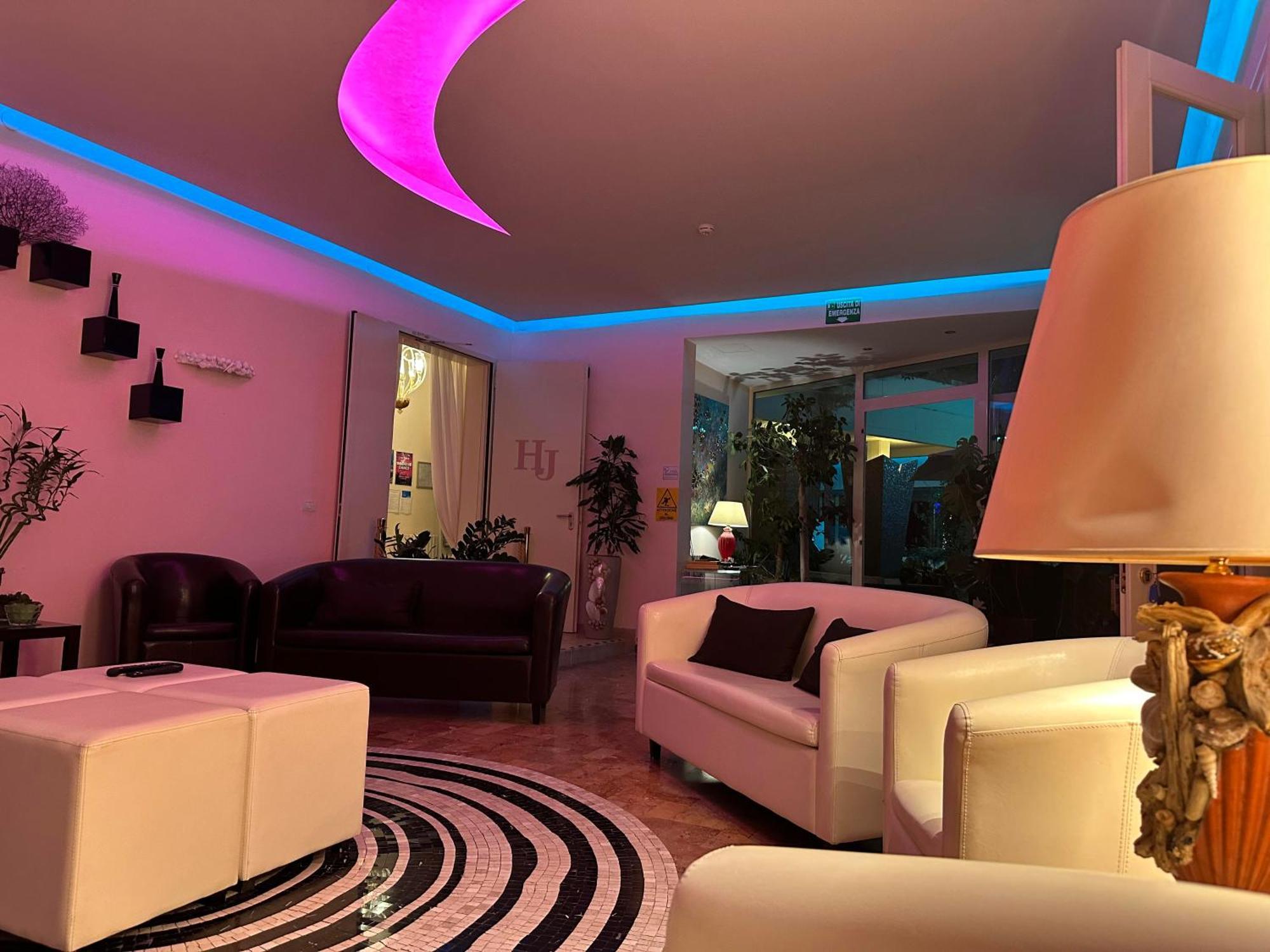 Hotel Julia Llido Degli Estensi Zewnętrze zdjęcie