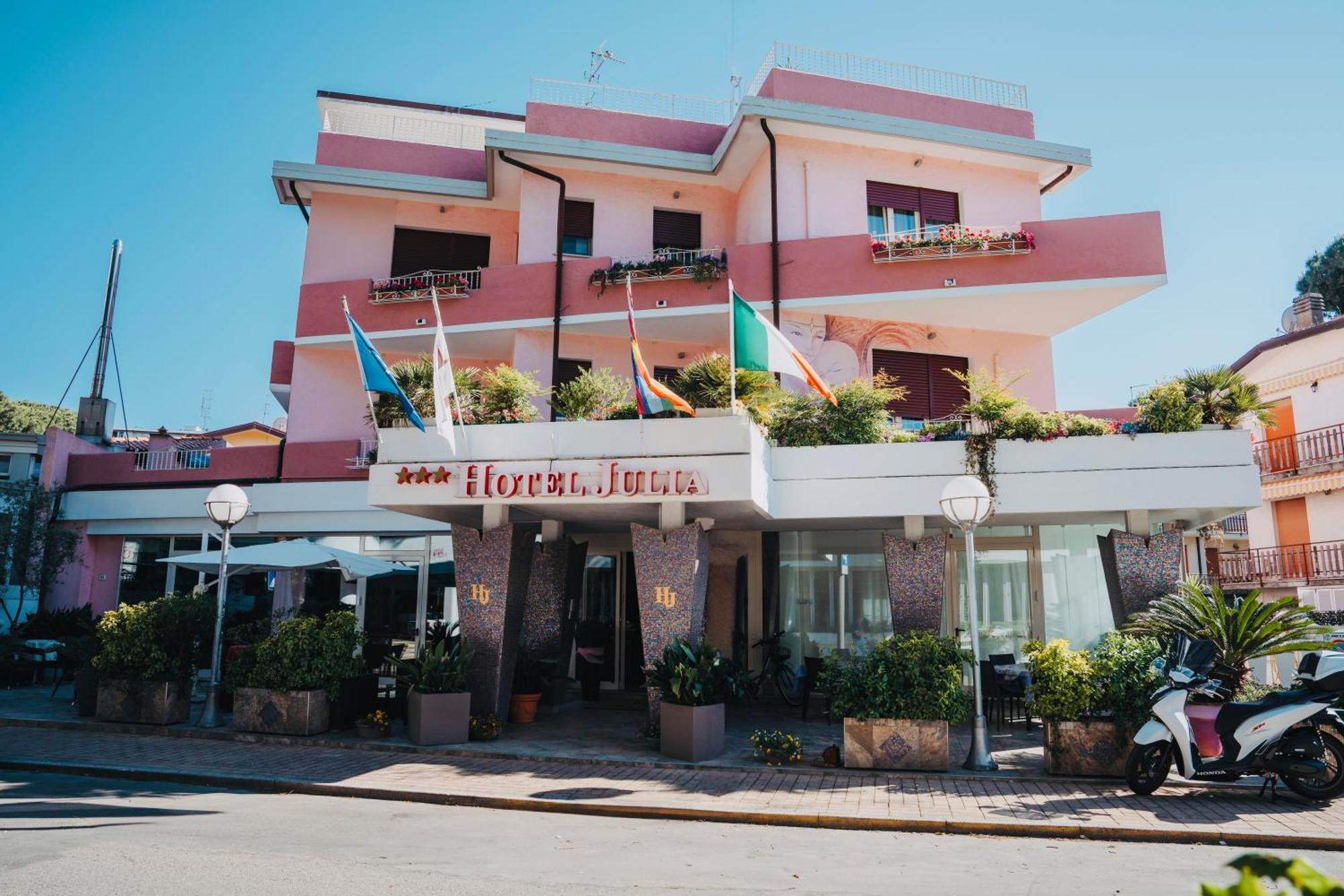 Hotel Julia Llido Degli Estensi Zewnętrze zdjęcie