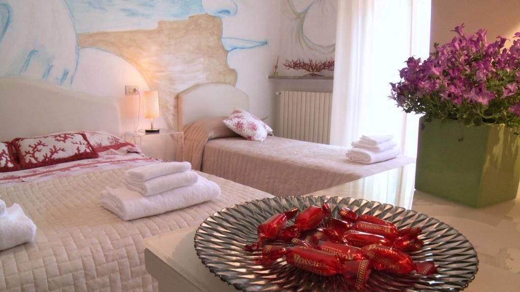 Hotel Julia Llido Degli Estensi Zewnętrze zdjęcie