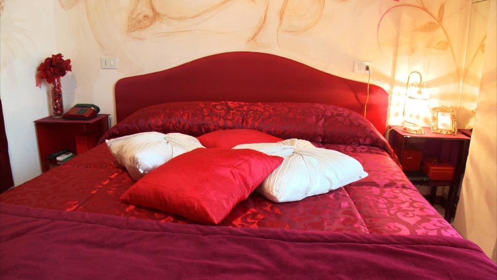 Hotel Julia Llido Degli Estensi Zewnętrze zdjęcie
