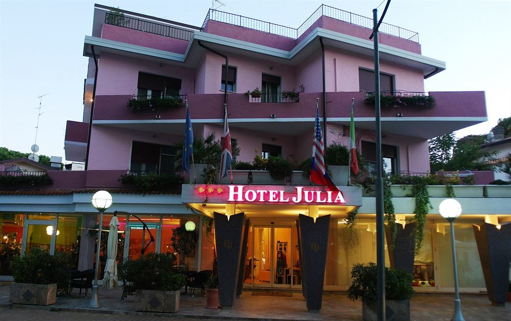 Hotel Julia Llido Degli Estensi Zewnętrze zdjęcie